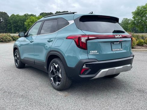 New 2026 Kia Seltos EX FWD image 5