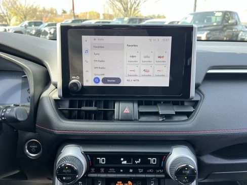 Used 2023 Toyota RAV4 SE w/ Weather & Moonroof Package image 26