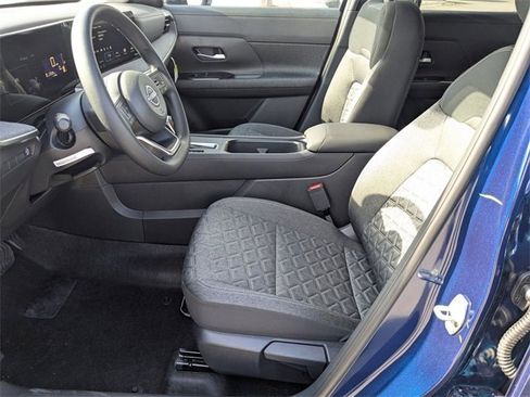 New 2026 Nissan Kicks SV image 13