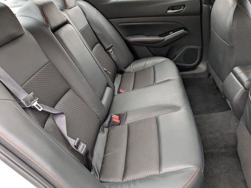 Used 2025 Nissan Altima 2.5 SR image 31