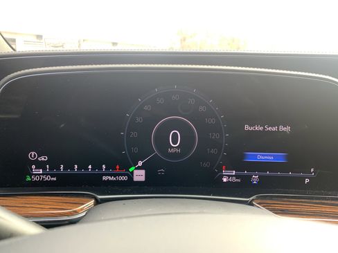 Used 2021 Cadillac Escalade Premium Luxury w/ Driver Assist Tech Package image 21