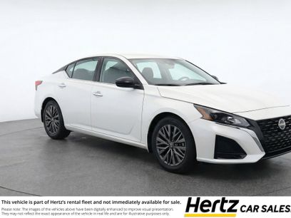 Used 2025 Nissan Altima 2.5 SV