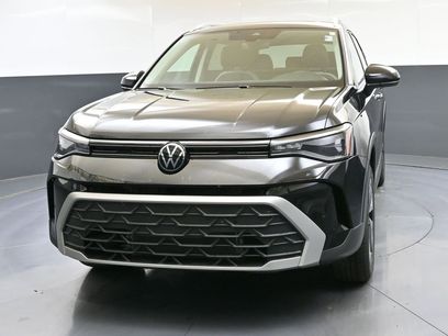 New 2025 Volkswagen Taos SE