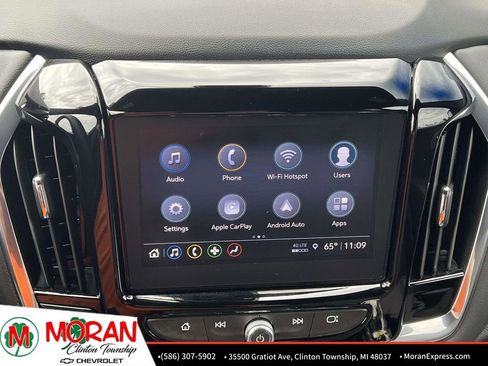 Certified 2023 Chevrolet Traverse LT FWD image 22