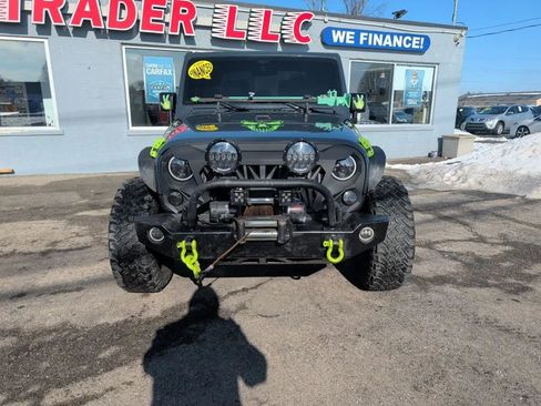 Used 2018 Jeep Wrangler Sport image 5
