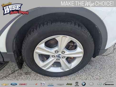 Used 2016 Ford Escape SE w/ Equipment Group 201A AWD/4WD image 21