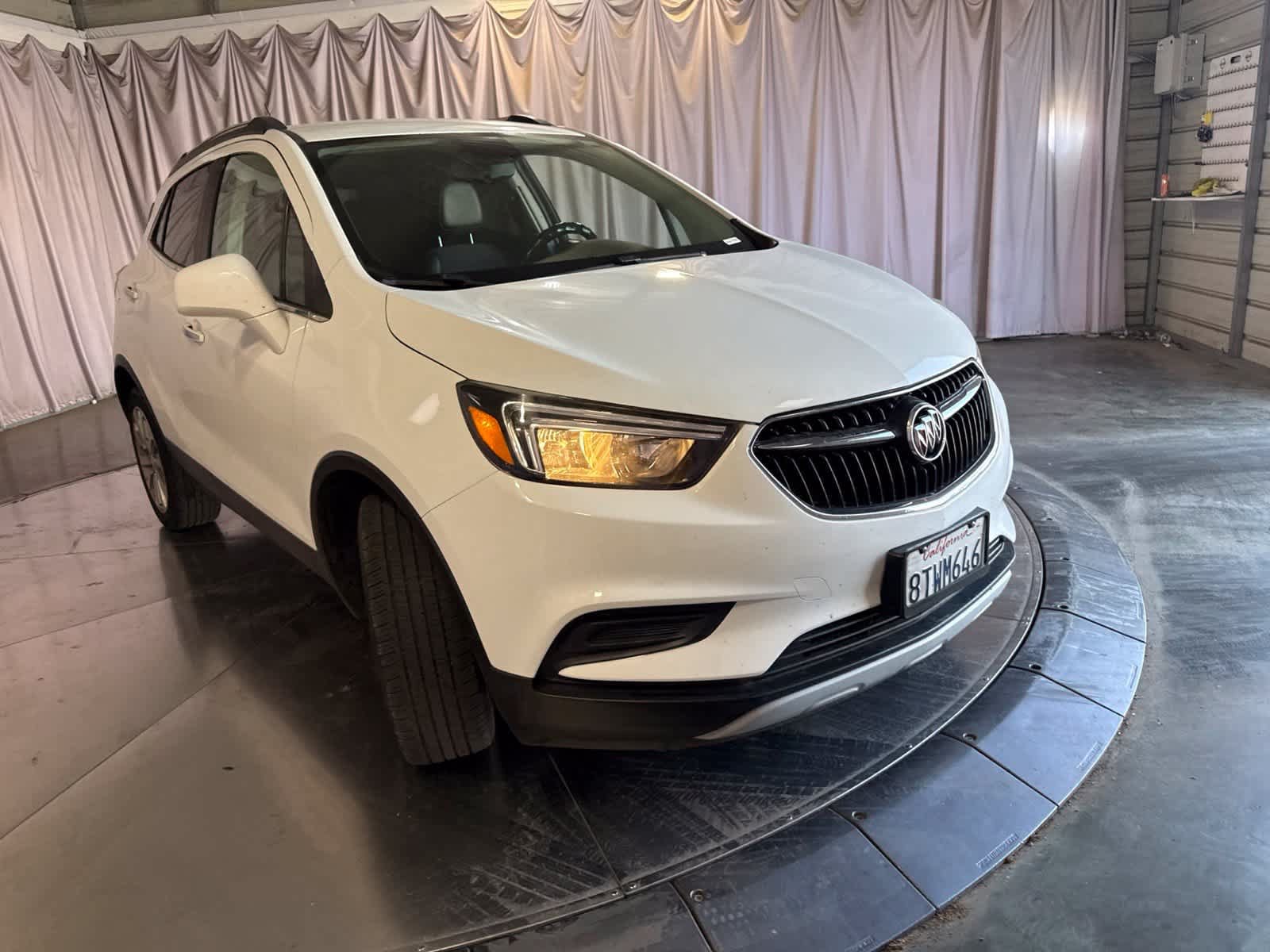 Used 2020 Buick Encore Preferred FWD image 3
