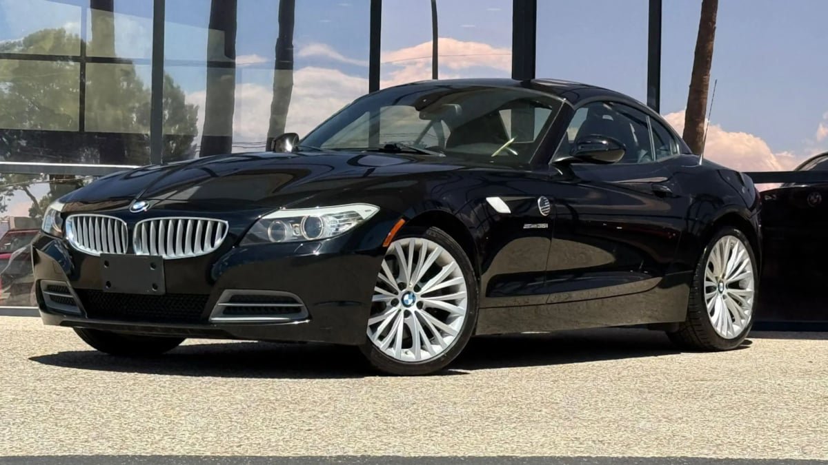 Used 2012 BMW Z4 sDrive35i RWD image 4