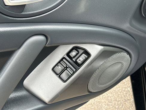 Used 2011 Mitsubishi Eclipse GS Sport image 11