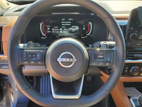 New 2025 Nissan Pathfinder Platinum w/ Cargo Package image 20