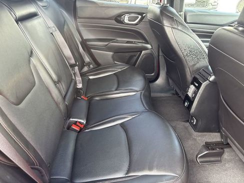 Used 2023 Jeep Compass Limited image 14