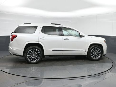Used 2020 GMC Acadia Denali w/ Trailering Package image 8