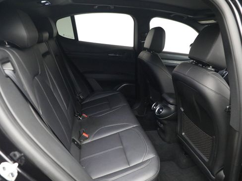 Used 2022 Alfa Romeo Stelvio Sprint AWD/4WD image 20