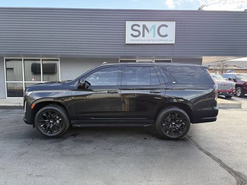 Used 2021 Cadillac Escalade Sport w/ Driver Assist Tech Package image 23