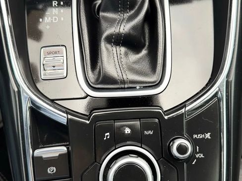 Used 2018 MAZDA CX-9 Touring image 17