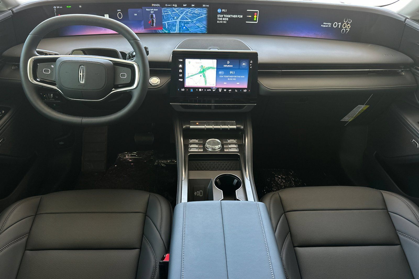 New 2026 Lincoln Nautilus Premier w/ Equipment Group 102A AWD/4WD image 12