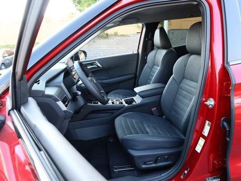 New 2026 Nissan Rogue SL AWD/4WD image 9