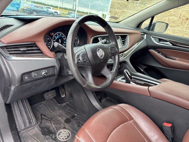 Used 2018 Buick Enclave Avenir w/ Avenir Technology Package AWD/4WD image 19