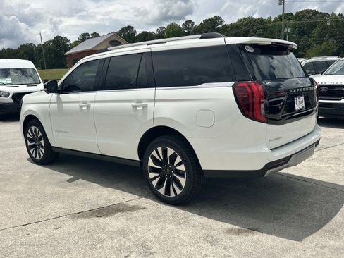 New 2026 Ford Expedition Platinum w/ Driver's Package AWD/4WD image 5
