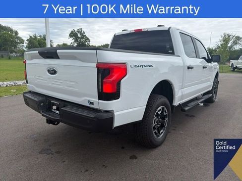 Certified 2022 Ford F150 Lightning Pro AWD/4WD image 12