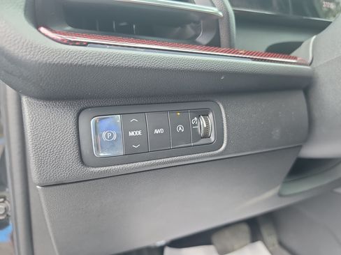 Used 2024 Chevrolet Traverse RS w/ LPO, Floor Liner Package AWD/4WD image 21