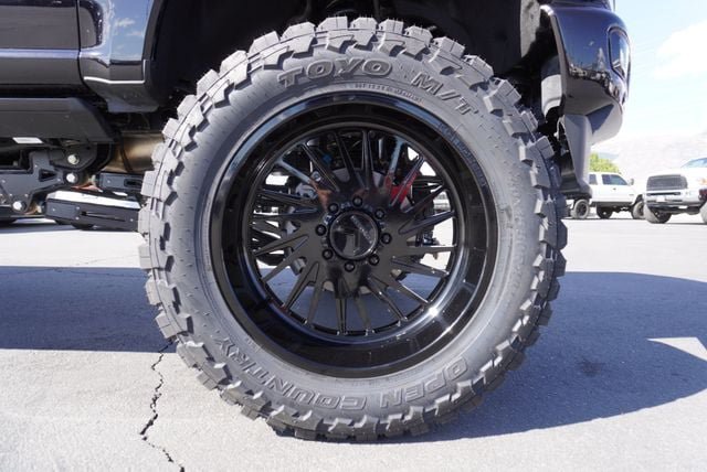 Used 2025 Ford F350 Platinum AWD/4WD image 17