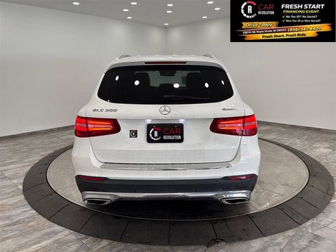 Used 2017 Mercedes-Benz GLC 300 300 4MATIC image 6