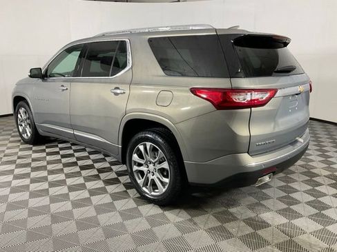 Used 2019 Chevrolet Traverse Premier w/ Driver Confidence II Package image 4