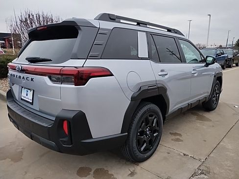 New 2026 Subaru Outback Limited image 8