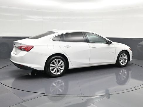 Used 2020 Chevrolet Malibu LT FWD image 3