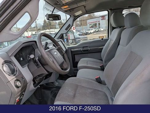 Used 2016 Ford F250 XL w/ Power Equipment Group AWD/4WD image 11