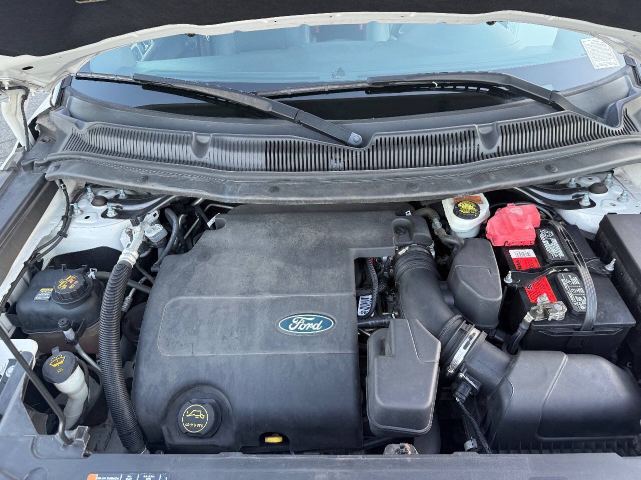 Used 2015 Ford Explorer Limited w/ Equipment Group 302A AWD/4WD image 29