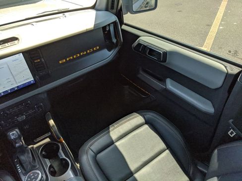 Used 2022 Ford Bronco Badlands AWD/4WD image 17