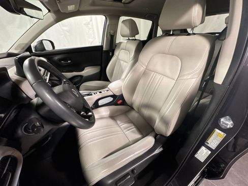 Used 2023 Honda HR-V EX-L image 17