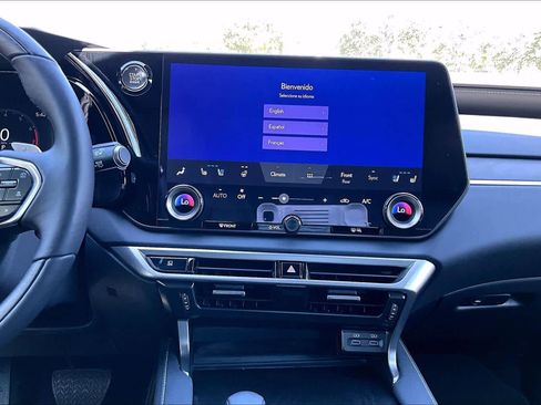 Used 2025 Lexus RX 350 Premium w/ Accessory Package (K3) image 7