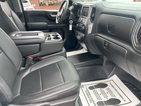 Used 2020 Chevrolet Silverado 1500 W/T w/ WT Fleet Convenience Package image 17