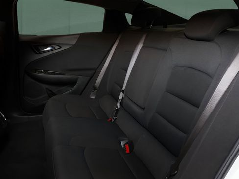 Used 2023 Chevrolet Malibu LT image 13