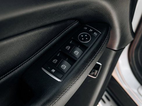 Used 2017 Mercedes-Benz GLS 450 4MATIC image 18