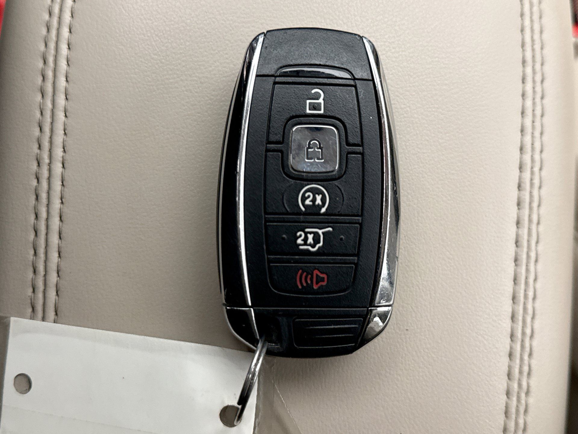 Used 2019 Lincoln MKC Premiere FWD image 19