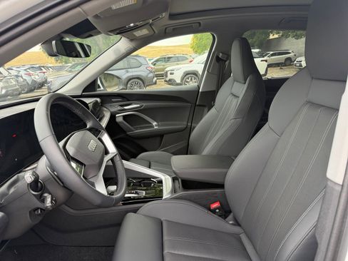 Used 2025 Audi Q5 Premium Plus w/ Premium Plus AWD/4WD image 25