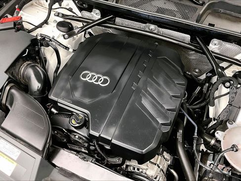 Certified 2022 Audi Q5 2.0T Premium w/ Convenience Package image 30