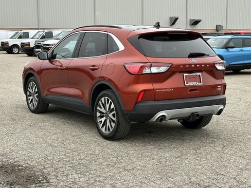 Used 2020 Ford Escape Titanium AWD/4WD image 5
