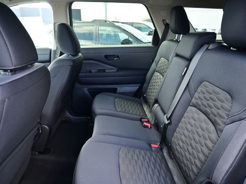 New 2026 Nissan Pathfinder SV image 16