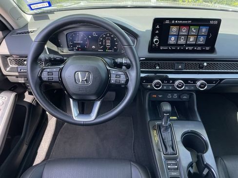 Used 2024 Honda Civic Touring image 11