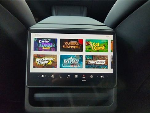 Used 2024 Tesla Model 3 Long Range image 49