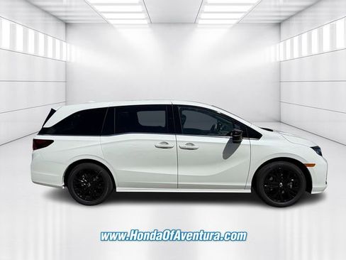 New 2026 Honda Odyssey Sport-L image 2