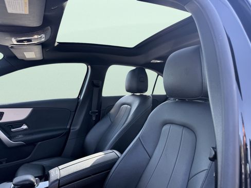 Used 2021 Mercedes-Benz A 220 image 10