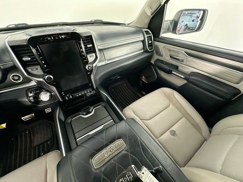 Used 2022 RAM 1500 Limited AWD/4WD image 11