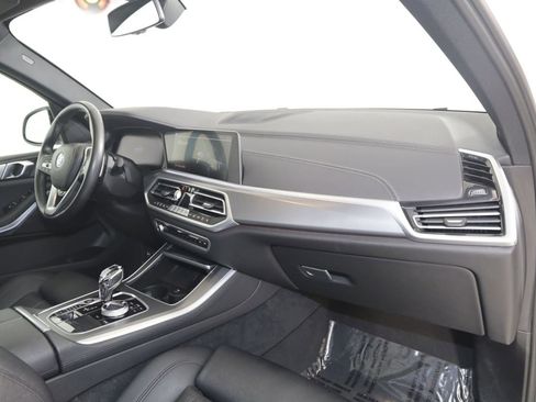 Used 2022 BMW X5 xDrive40i w/ Premium Package AWD/4WD image 44