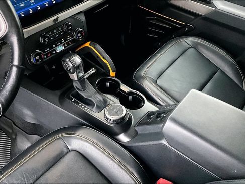 Used 2021 Ford Bronco Badlands AWD/4WD image 18